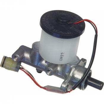 1987 Suzuki Samurai Brake Master Cylinder Wagner Brake MC116765 image 1 of 1