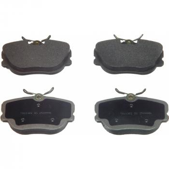 1990 BMW 325i Disc Brake Pad Front Wagner Brake MX493 image 1 of 1