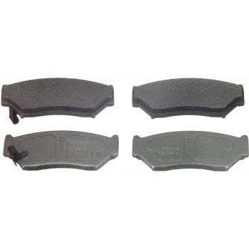 1992 Suzuki Sidekick Disc Brake Pad Front Wagner Brake MX556 image 1 of 1