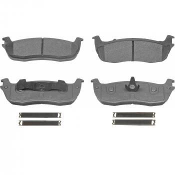 1998 Lincoln Navigator Disc Brake Pad Rear Wagner Brake MX711 image 1 of 1