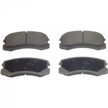 2005 Mitsubishi Lancer Disc Brake Pad Front Wagner Brake PD904 image 1 of 1