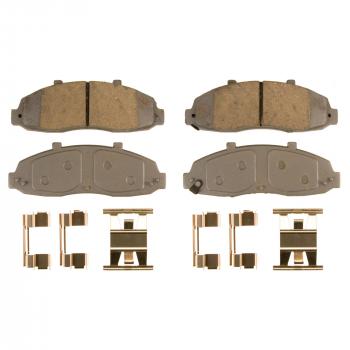 2003 Lincoln Blackwood Disc Brake Pad Front Wagner Brake QC679 image 1 of 1