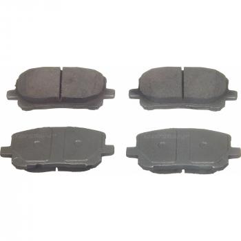 2003 Toyota Matrix Disc Brake Pad Front Wagner Brake QC923 image 1 of 1