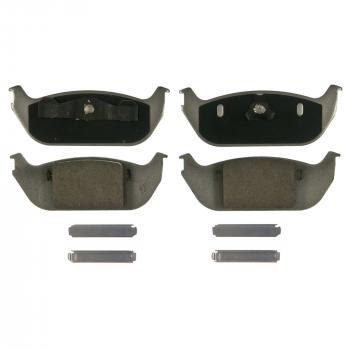 2003 Lincoln Aviator Disc Brake Pad Rear Wagner Brake QC952 image 1 of 1