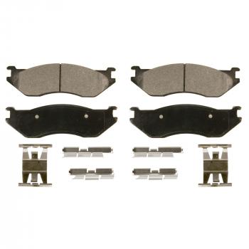 2004 Dodge Durango Disc Brake Pad Front Wagner Brake SX966B image 1 of 1